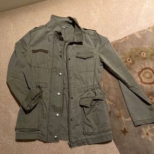 ARMY GREEN JACKET
